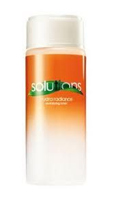Tónico Solutions Hydra Radiance:
Limpia y revitaliza dejando la piel tonificada y fresca.
